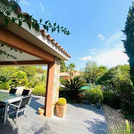 Semesterbostad Avec Piscine Privee A 10 Min Porto-vecchio *