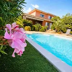 Avec Piscine Privee A 10 Min Porto-vecchio בית נופש