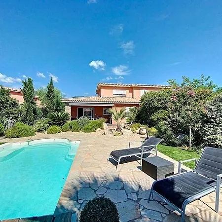 Avec Piscine Privee A 10 Min Porto-vecchio *