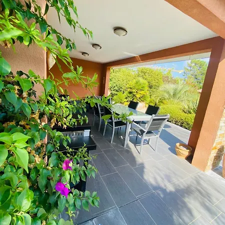 Casa vacanze Avec Piscine Privée à 10 Min Porto-vecchio *