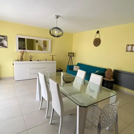 Avec Piscine Privée à 10 Min Porto-vecchio Сasa de vacaciones Lecci