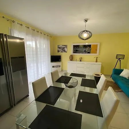 Avec Piscine Privée à 10 Min Porto-vecchio Сasa de vacaciones *